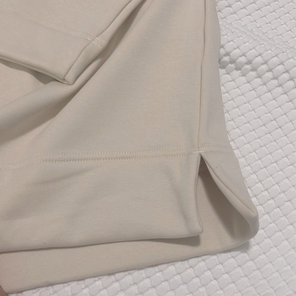 NWT Banana Republic Cream Sweatshirt XXL - Picture 2 of 6